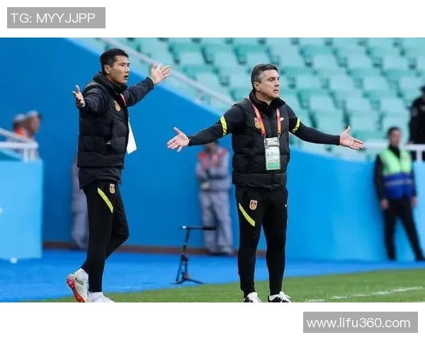 上海乒乓球队洲际杯战术分析与表现评估的深度解读 上海乒乓球队洲际杯战术分析与表现评估的深度解读