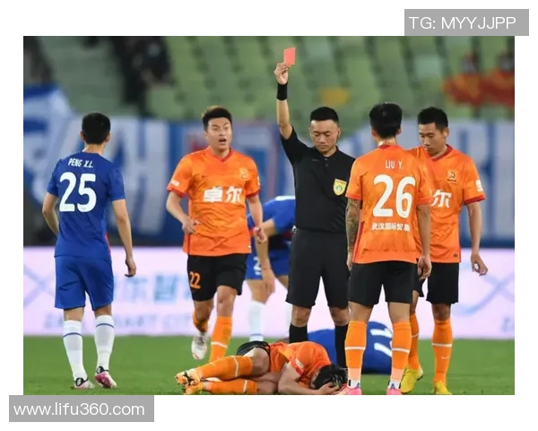 上海篮球队实力之争引发热议球迷与专家各执己见