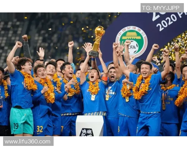 广州篮球队战术解析与表现评估全面分析大满贯赛事表现